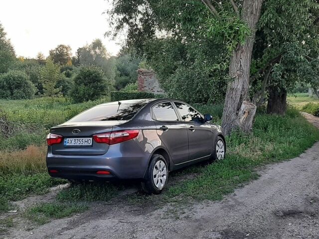 Серый Киа Рио, объемом двигателя 1.6 л и пробегом 169 тыс. км за 7400 $, фото 3 на Automoto.ua
