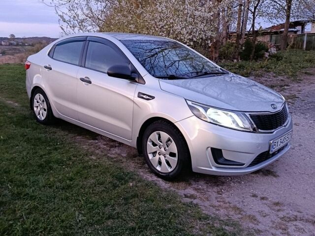 Сірий Кіа Ріо, об'ємом двигуна 1.4 л та пробігом 224 тис. км за 6000 $, фото 5 на Automoto.ua