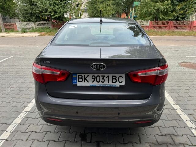 Серый Киа Рио, объемом двигателя 1.6 л и пробегом 200 тыс. км за 4920 $, фото 7 на Automoto.ua