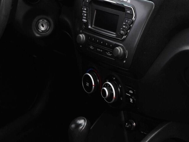 Серый Киа Рио, объемом двигателя 1.4 л и пробегом 226 тыс. км за 6999 $, фото 13 на Automoto.ua