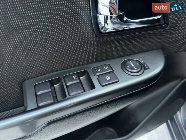 Сірий Кіа Ріо, об'ємом двигуна 1.59 л та пробігом 98 тис. км за 10900 $, фото 29 на Automoto.ua