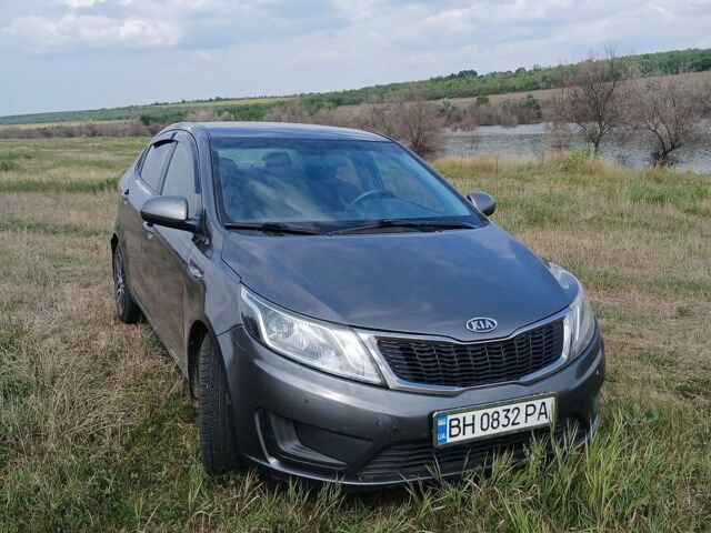 Сірий Кіа Ріо, об'ємом двигуна 1.4 л та пробігом 218 тис. км за 5800 $, фото 12 на Automoto.ua