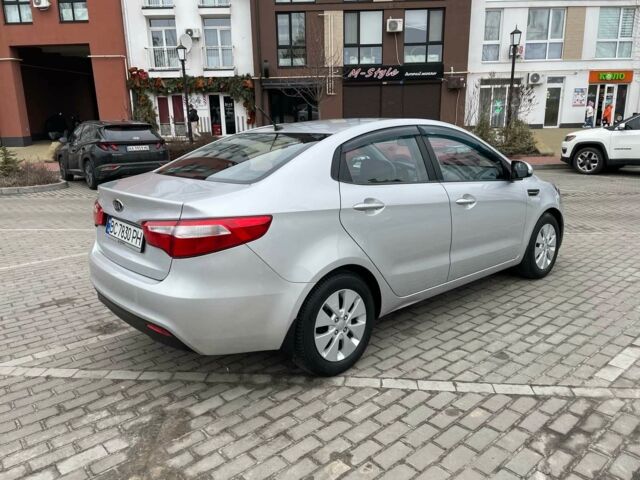 Серый Киа Рио, объемом двигателя 1.6 л и пробегом 121 тыс. км за 9500 $, фото 9 на Automoto.ua