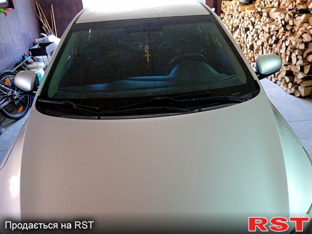 Серый Киа Рио, объемом двигателя 14 л и пробегом 104 тыс. км за 7200 $, фото 1 на Automoto.ua