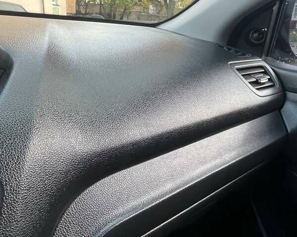 Серый Киа Рио, объемом двигателя 1.4 л и пробегом 190 тыс. км за 7000 $, фото 18 на Automoto.ua