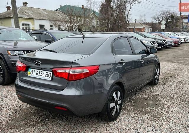 Сірий Кіа Ріо, об'ємом двигуна 1.4 л та пробігом 190 тис. км за 7500 $, фото 6 на Automoto.ua