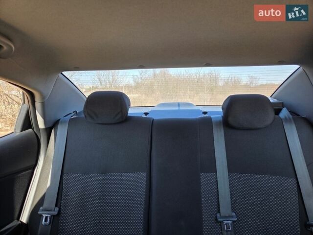 Сірий Кіа Ріо, об'ємом двигуна 1.6 л та пробігом 157 тис. км за 7000 $, фото 22 на Automoto.ua