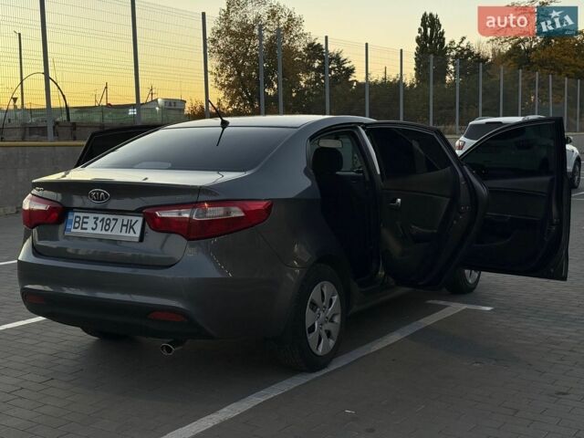 Сірий Кіа Ріо, об'ємом двигуна 1.4 л та пробігом 170 тис. км за 5500 $, фото 32 на Automoto.ua