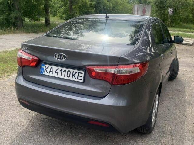 Сірий Кіа Ріо, об'ємом двигуна 1.6 л та пробігом 249 тис. км за 8604 $, фото 5 на Automoto.ua