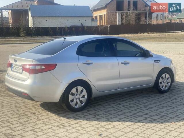 Серый Киа Рио, объемом двигателя 1.4 л и пробегом 150 тыс. км за 6500 $, фото 7 на Automoto.ua