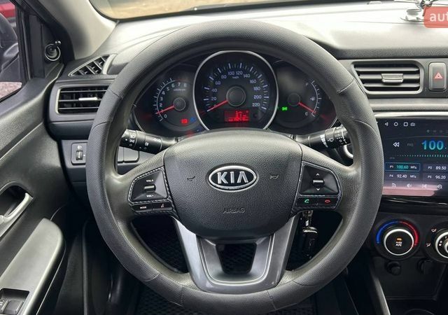 Сірий Кіа Ріо, об'ємом двигуна 1.4 л та пробігом 190 тис. км за 7500 $, фото 17 на Automoto.ua