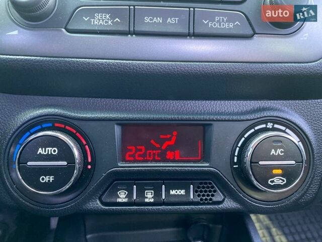 Серый Киа Рио, объемом двигателя 1.6 л и пробегом 181 тыс. км за 8300 $, фото 15 на Automoto.ua