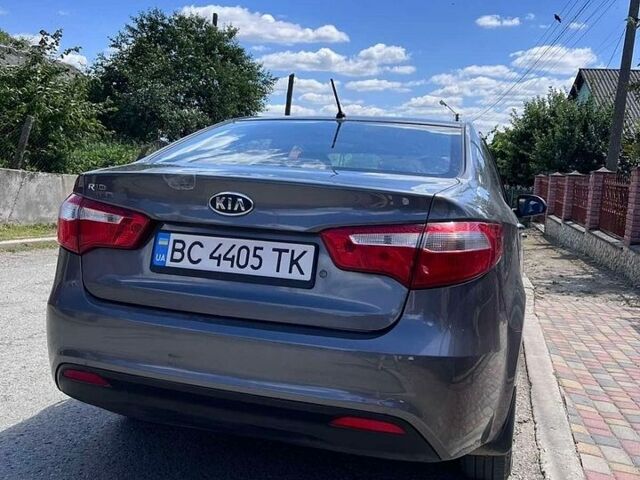 Сірий Кіа Ріо, об'ємом двигуна 1.4 л та пробігом 102 тис. км за 6600 $, фото 1 на Automoto.ua