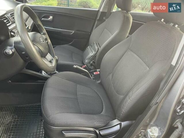 Серый Киа Рио, объемом двигателя 1.4 л и пробегом 171 тыс. км за 7300 $, фото 9 на Automoto.ua