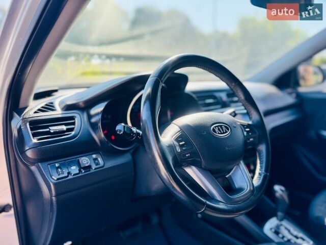 Сірий Кіа Ріо, об'ємом двигуна 1.59 л та пробігом 163 тис. км за 8850 $, фото 15 на Automoto.ua