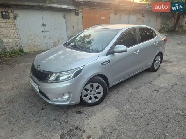 Серый Киа Рио, объемом двигателя 1.6 л и пробегом 150 тыс. км за 7950 $, фото 22 на Automoto.ua