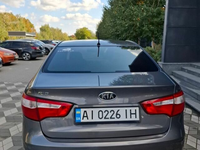 Серый Киа Рио, объемом двигателя 1.4 л и пробегом 131 тыс. км за 7900 $, фото 6 на Automoto.ua