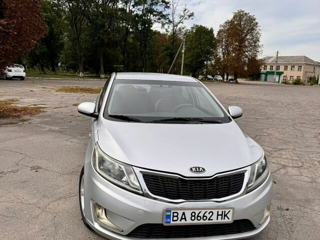 Серый Киа Рио, объемом двигателя 1.4 л и пробегом 247 тыс. км за 6900 $, фото 1 на Automoto.ua