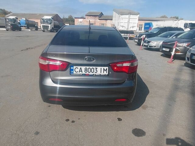 Сірий Кіа Ріо, об'ємом двигуна 1.4 л та пробігом 263 тис. км за 5800 $, фото 9 на Automoto.ua