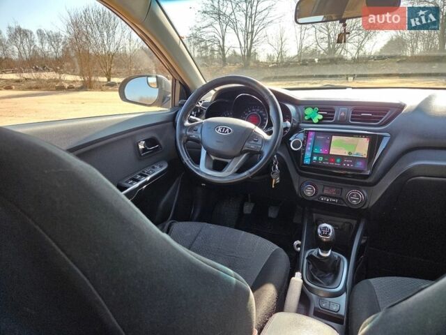 Сірий Кіа Ріо, об'ємом двигуна 1.6 л та пробігом 157 тис. км за 7000 $, фото 25 на Automoto.ua