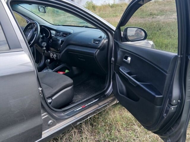 Сірий Кіа Ріо, об'ємом двигуна 1.4 л та пробігом 218 тис. км за 5800 $, фото 16 на Automoto.ua