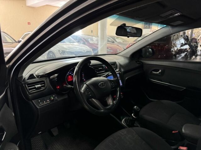 Серый Киа Рио, объемом двигателя 1.6 л и пробегом 230 тыс. км за 6900 $, фото 9 на Automoto.ua