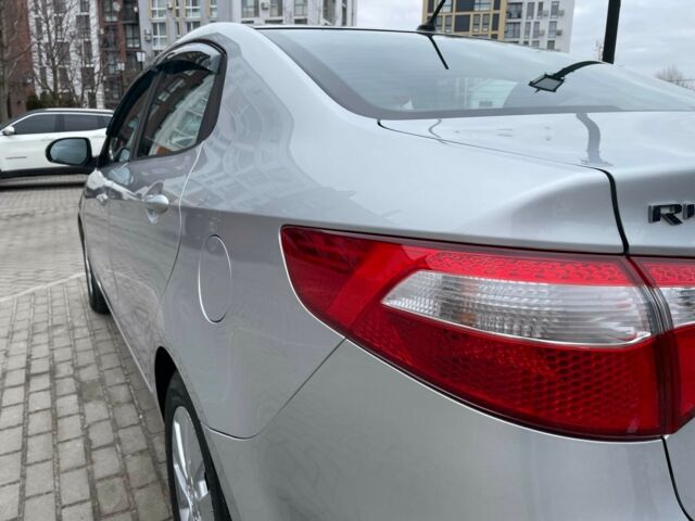 Серый Киа Рио, объемом двигателя 1.6 л и пробегом 121 тыс. км за 9500 $, фото 4 на Automoto.ua