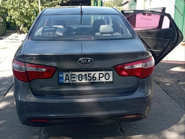 Сірий Кіа Ріо, об'ємом двигуна 1.4 л та пробігом 166 тис. км за 7200 $, фото 1 на Automoto.ua