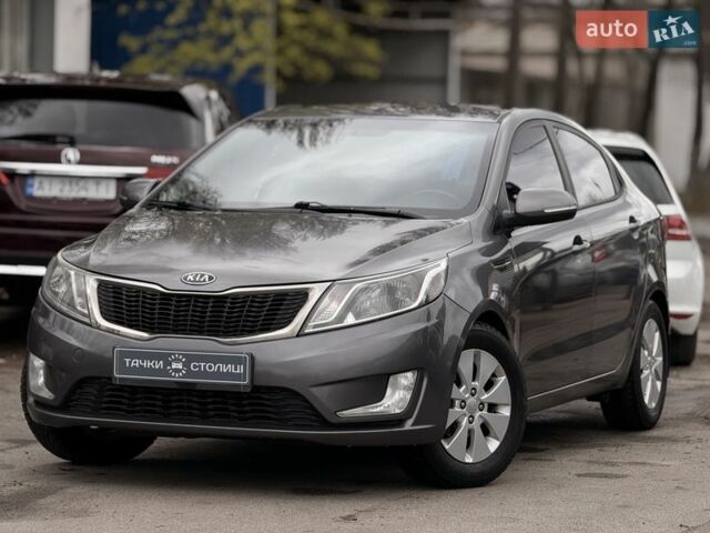 Серый Киа Рио, объемом двигателя 1.59 л и пробегом 180 тыс. км за 7300 $, фото 4 на Automoto.ua