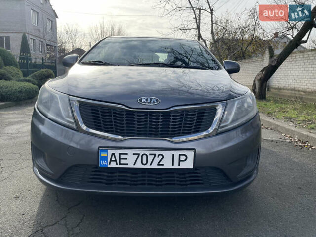 Серый Киа Рио, объемом двигателя 1.4 л и пробегом 167 тыс. км за 5999 $, фото 5 на Automoto.ua