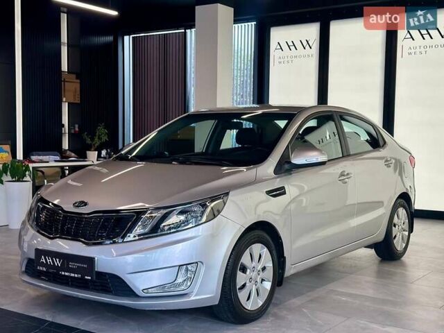 Сірий Кіа Ріо, об'ємом двигуна 1.59 л та пробігом 56 тис. км за 9390 $, фото 9 на Automoto.ua