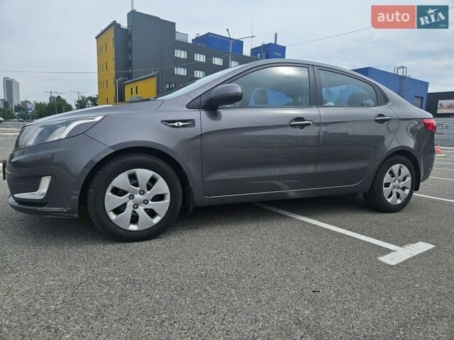 Сірий Кіа Ріо, об'ємом двигуна 1.6 л та пробігом 208 тис. км за 7300 $, фото 1 на Automoto.ua