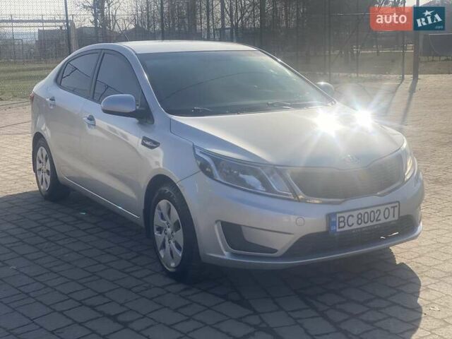 Серый Киа Рио, объемом двигателя 1.4 л и пробегом 150 тыс. км за 6500 $, фото 6 на Automoto.ua