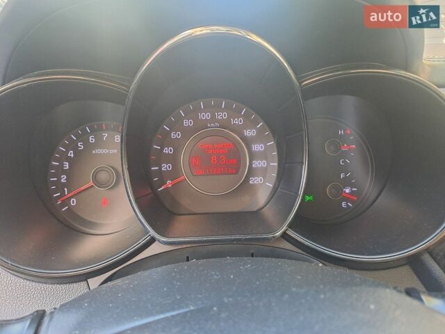 Серый Киа Рио, объемом двигателя 1.6 л и пробегом 112 тыс. км за 7200 $, фото 5 на Automoto.ua