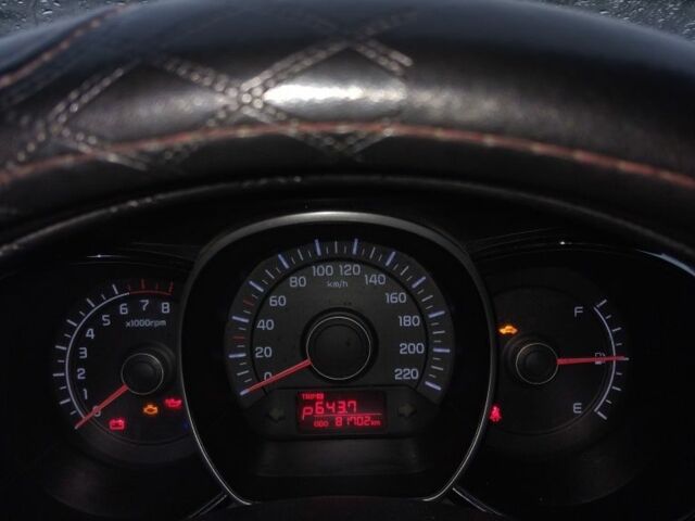 Серый Киа Рио, объемом двигателя 1.6 л и пробегом 81 тыс. км за 5018 $, фото 4 на Automoto.ua