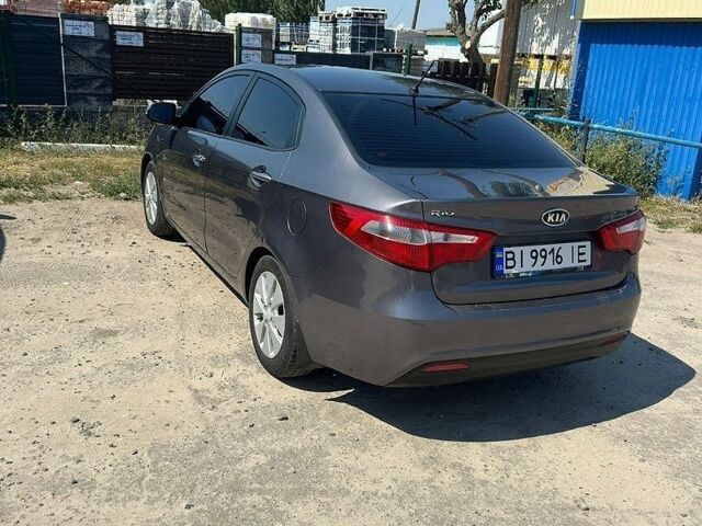 Сірий Кіа Ріо, об'ємом двигуна 1.59 л та пробігом 145 тис. км за 8000 $, фото 3 на Automoto.ua