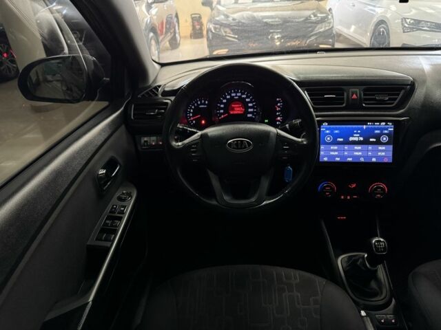 Серый Киа Рио, объемом двигателя 1.6 л и пробегом 230 тыс. км за 6900 $, фото 11 на Automoto.ua