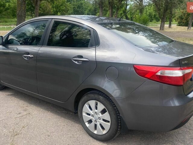 Серый Киа Рио, объемом двигателя 1.6 л и пробегом 249 тыс. км за 8600 $, фото 8 на Automoto.ua