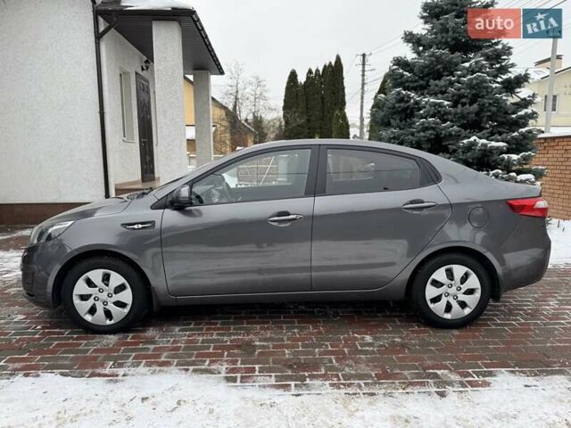 Серый Киа Рио, объемом двигателя 1.4 л и пробегом 82 тыс. км за 9200 $, фото 38 на Automoto.ua