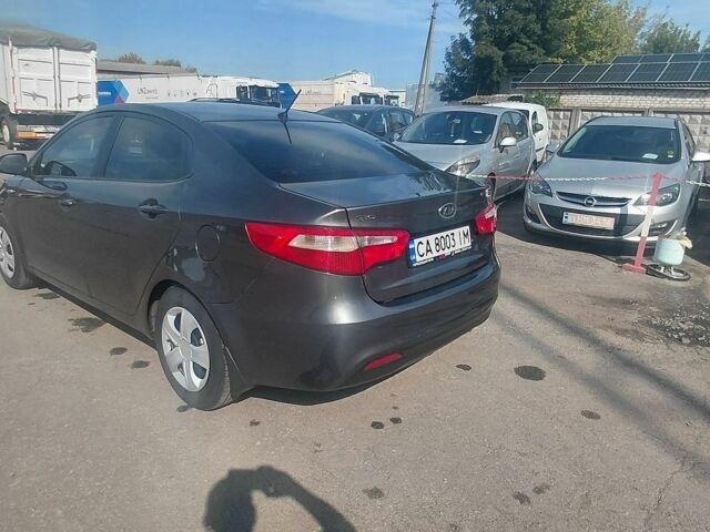 Сірий Кіа Ріо, об'ємом двигуна 1.4 л та пробігом 263 тис. км за 5800 $, фото 8 на Automoto.ua