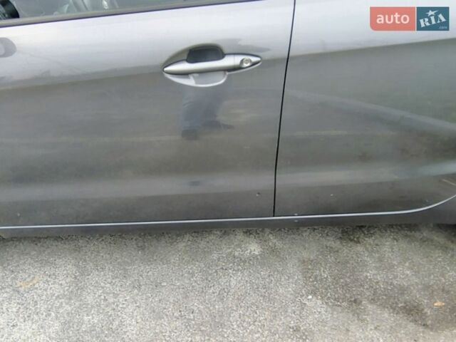 Сірий Кіа Ріо, об'ємом двигуна 1.6 л та пробігом 160 тис. км за 6800 $, фото 1 на Automoto.ua