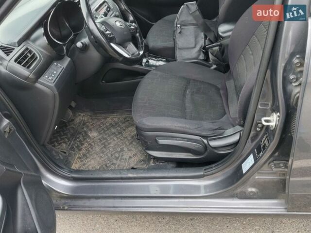Сірий Кіа Ріо, об'ємом двигуна 1.6 л та пробігом 160 тис. км за 6800 $, фото 17 на Automoto.ua