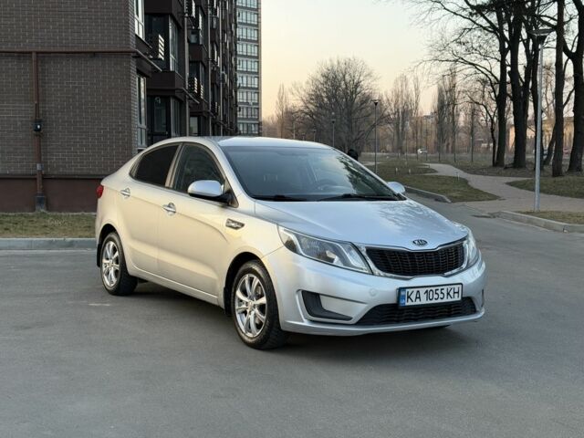 Сірий Кіа Ріо, об'ємом двигуна 1.4 л та пробігом 183 тис. км за 6300 $, фото 3 на Automoto.ua