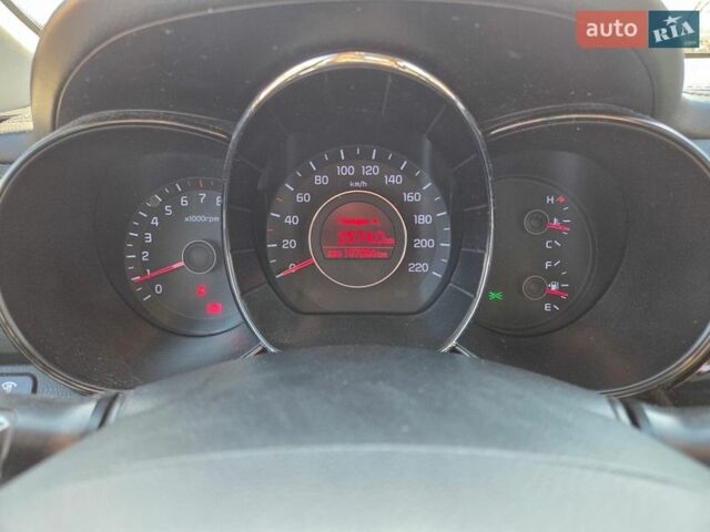 Сірий Кіа Ріо, об'ємом двигуна 1.6 л та пробігом 157 тис. км за 7000 $, фото 18 на Automoto.ua