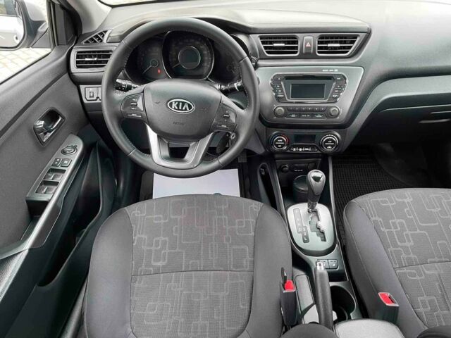 Серый Киа Рио, объемом двигателя 1.6 л и пробегом 121 тыс. км за 9500 $, фото 14 на Automoto.ua