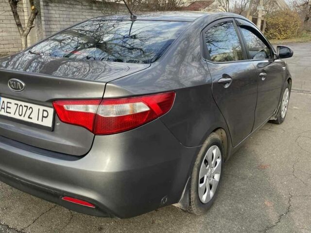 Серый Киа Рио, объемом двигателя 1.4 л и пробегом 171 тыс. км за 7300 $, фото 2 на Automoto.ua