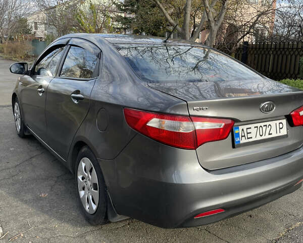 Серый Киа Рио, объемом двигателя 1.4 л и пробегом 167 тыс. км за 5999 $, фото 1 на Automoto.ua