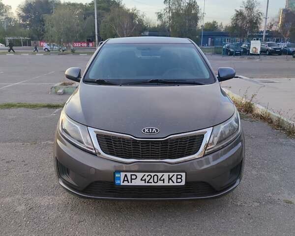 Сірий Кіа Ріо, об'ємом двигуна 1.4 л та пробігом 120 тис. км за 8200 $, фото 2 на Automoto.ua