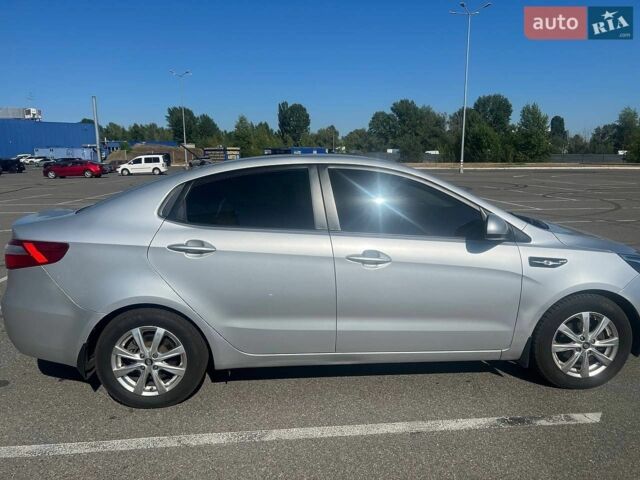 Серый Киа Рио, объемом двигателя 1.4 л и пробегом 88 тыс. км за 6700 $, фото 3 на Automoto.ua
