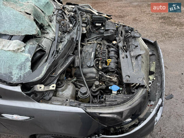 Серый Киа Рио, объемом двигателя 1.4 л и пробегом 250 тыс. км за 1950 $, фото 37 на Automoto.ua